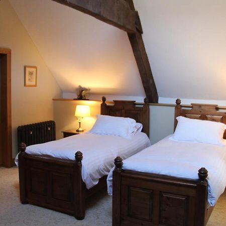 Y Fan Bed & Breakfast Caerphilly Exterior photo